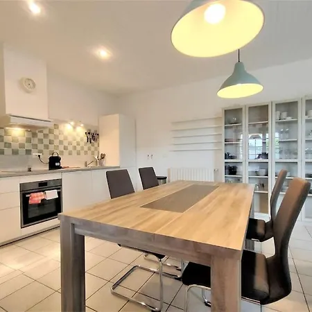 Le Petit Goudarguais Apartment